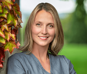 Hillsboro dentist, Dr. Malinda Kearbey